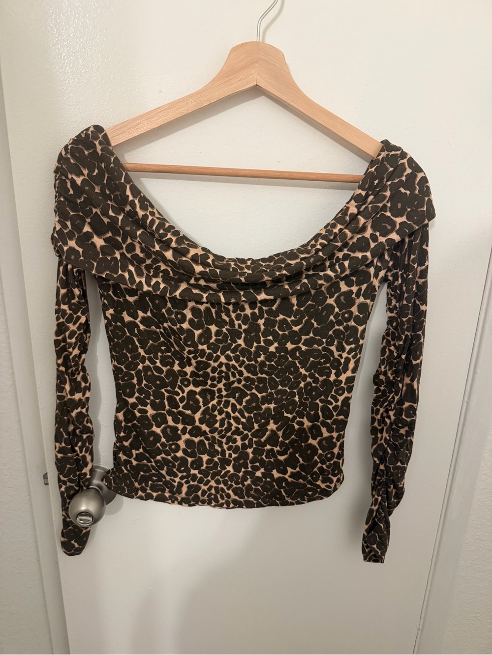 Cotton On Leopard Print Off-Shoulder Long Sleeve Top - Brown/Tan